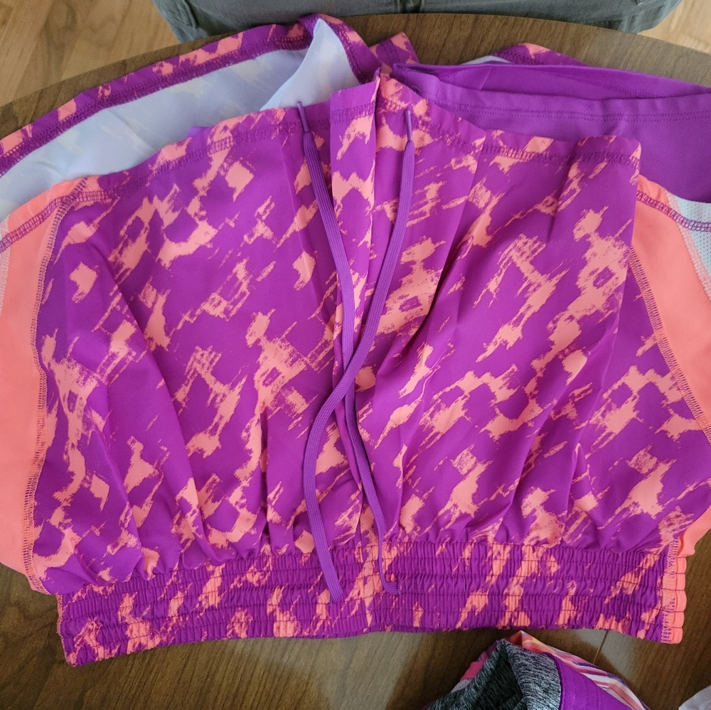 Champion Women's Running Shorts - Large